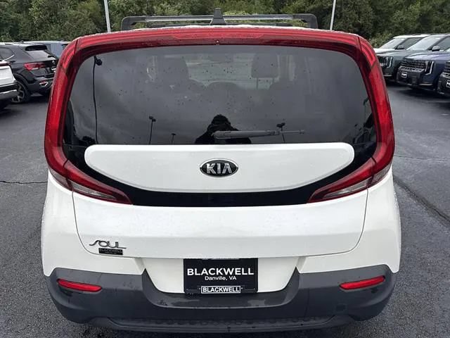 Used 2021 Kia Soul LX FWD image 5