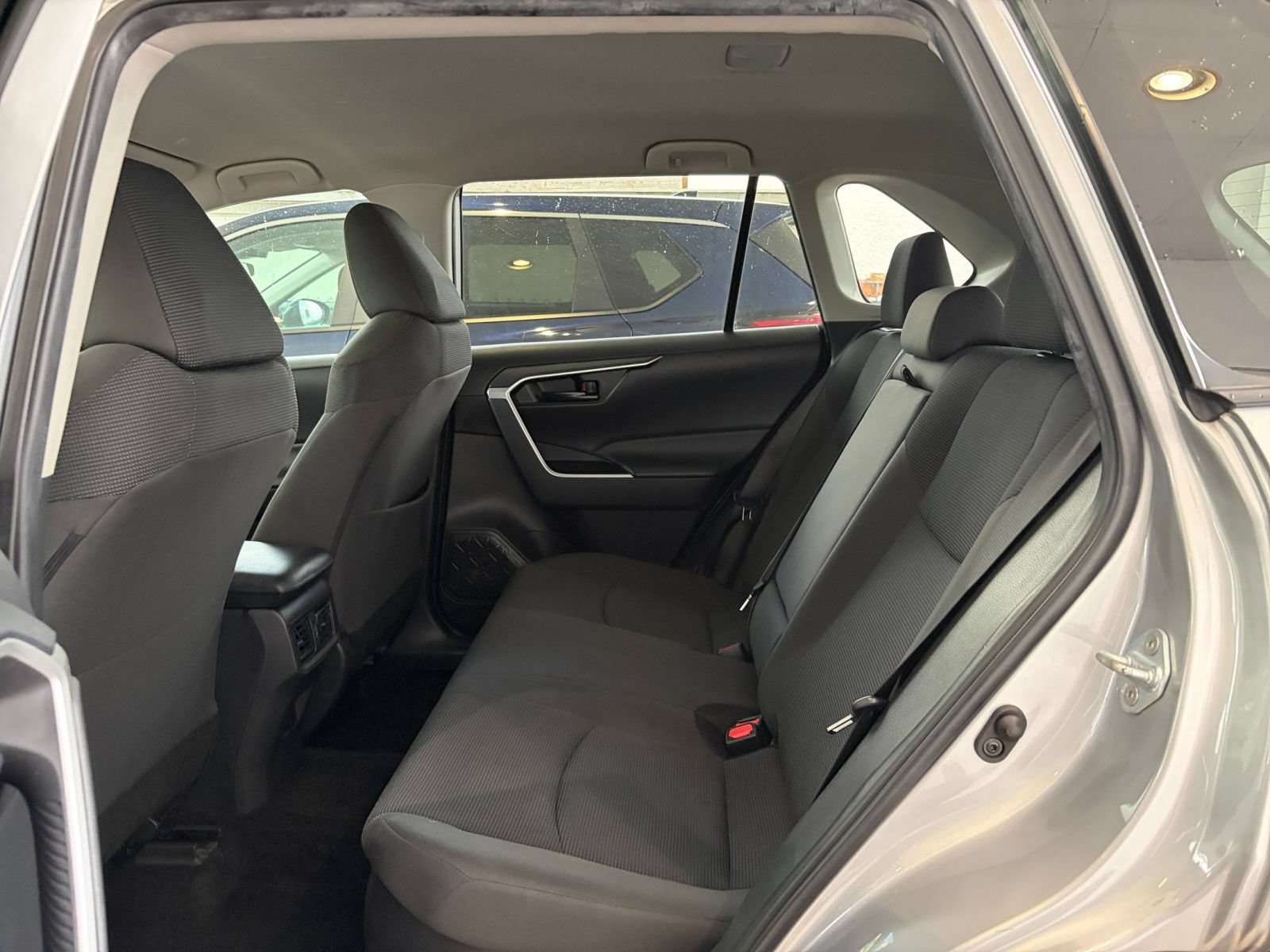 Used 2024 Toyota RAV4 LE AWD/4WD image 25