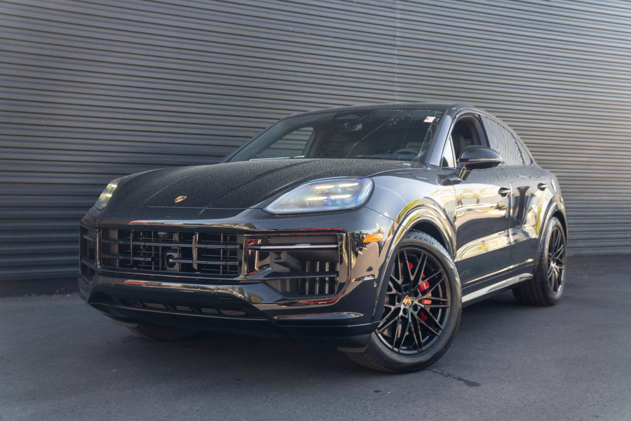 New 2026 Porsche Cayenne GTS AWD/4WD video 1