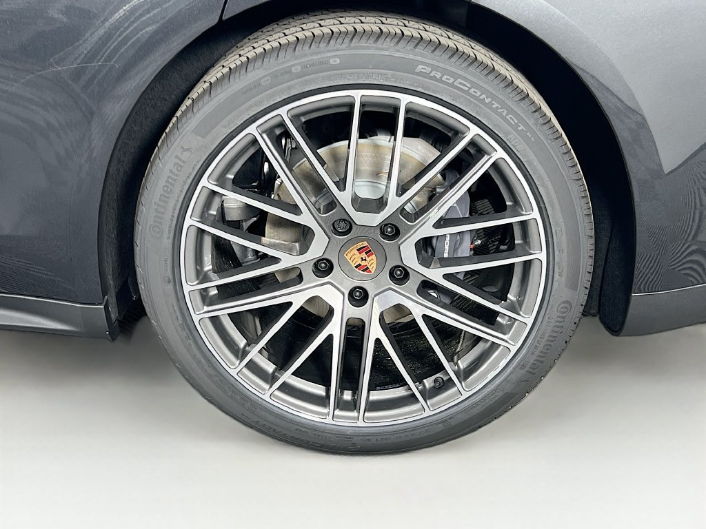 New 2026 Porsche Panamera 4 AWD/4WD image 33
