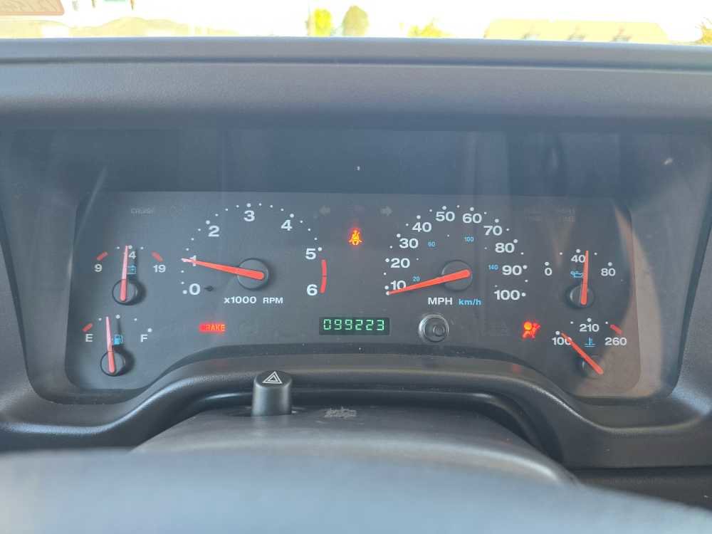 Used 2002 Jeep Wrangler X AWD/4WD image 20