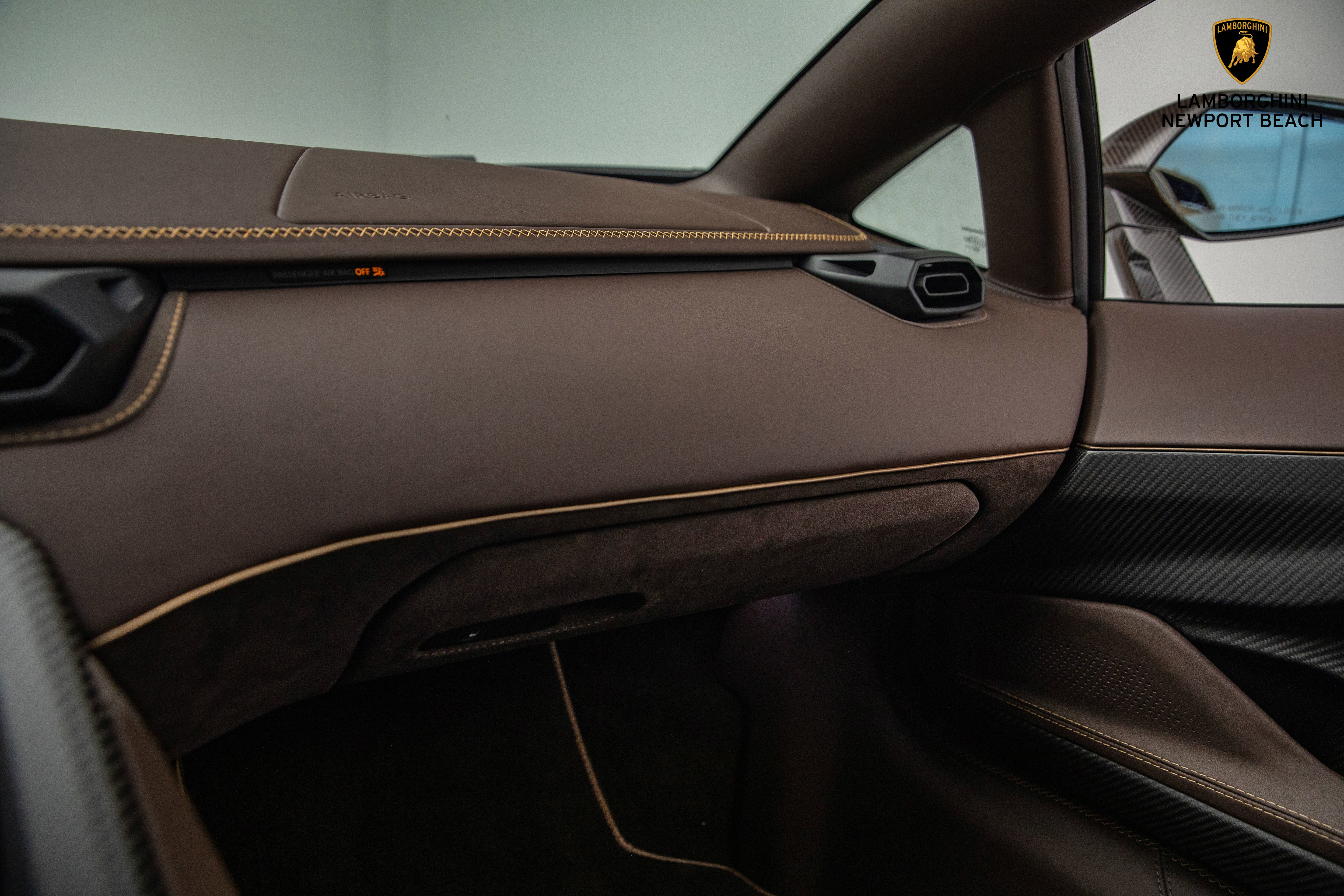 Used 2022 Lamborghini Aventador Countach image 37
