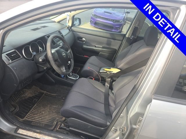 Used 2007 Nissan Versa Hatchback w/ ABS Pkg FWD image 8