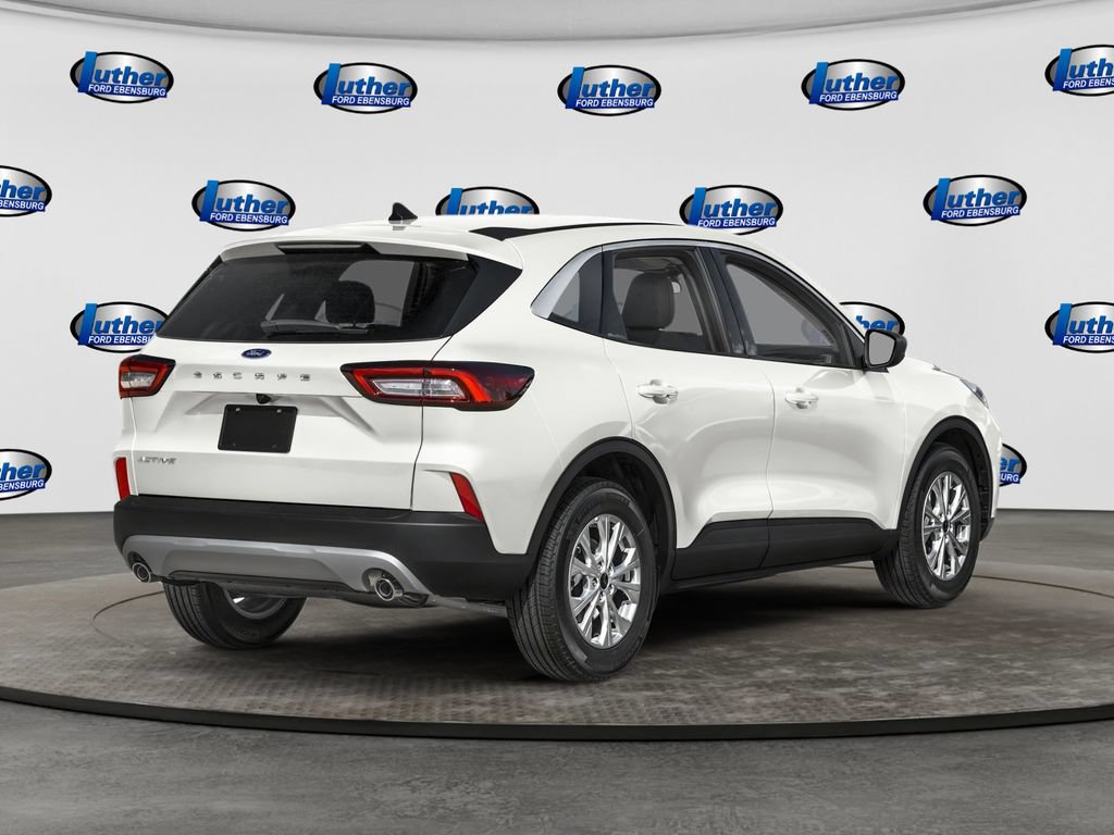 Used 2023 Ford Escape Active AWD/4WD image 2