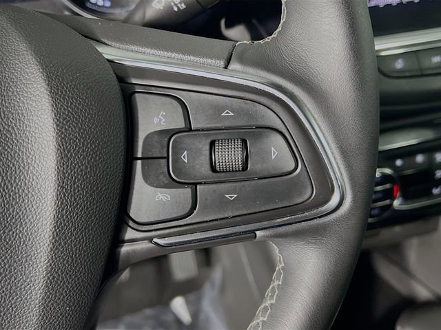 Used 2022 Buick Encore GX Select image 18