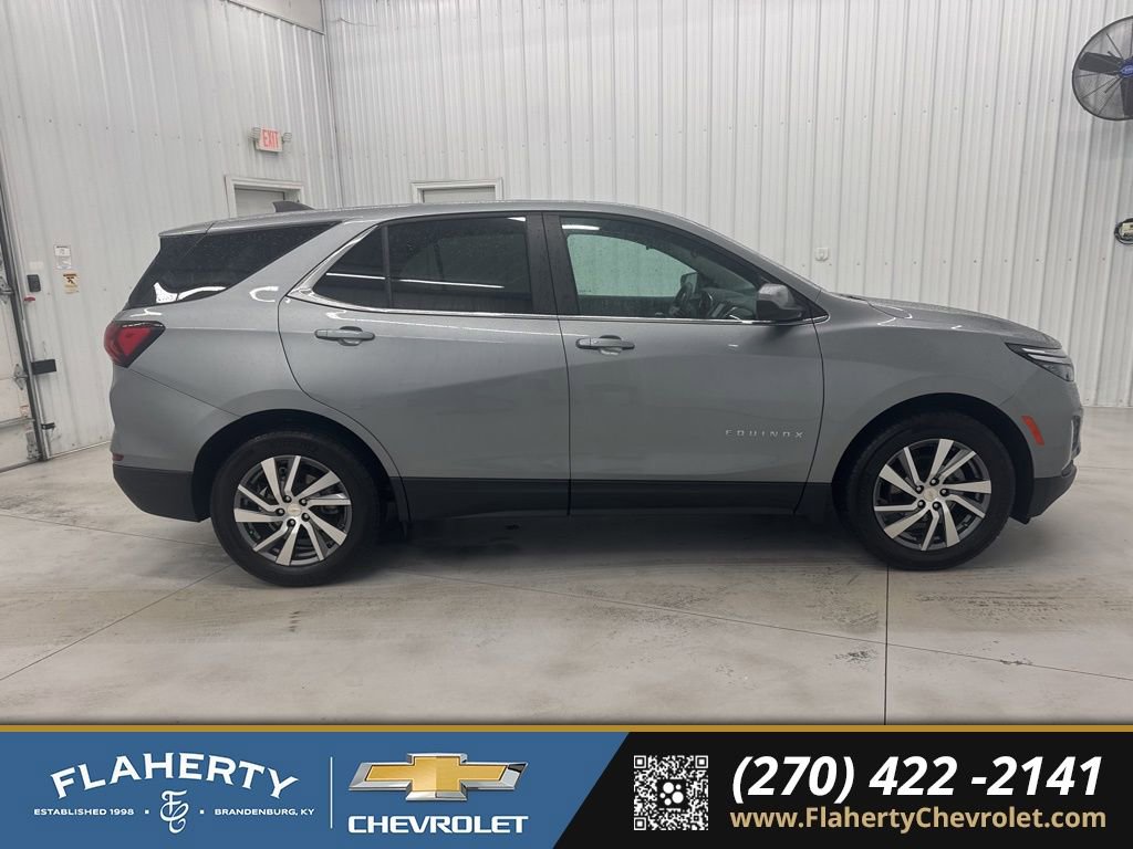 Used 2024 Chevrolet Equinox LT w/ LPO, Floor Liner Package image 2