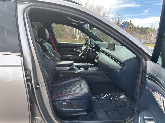 Used 2023 Genesis GV70 3.5T Sport w/ Sport Advanced Package AWD/4WD image 12