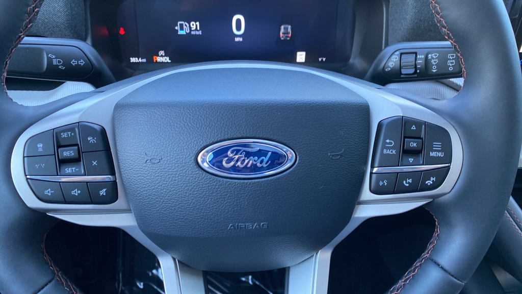 New 2026 Ford Explorer Active w/ Active Comfort Package AWD/4WD image 17