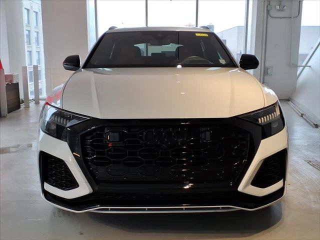 Certified 2024 Audi RS Q8 image 2