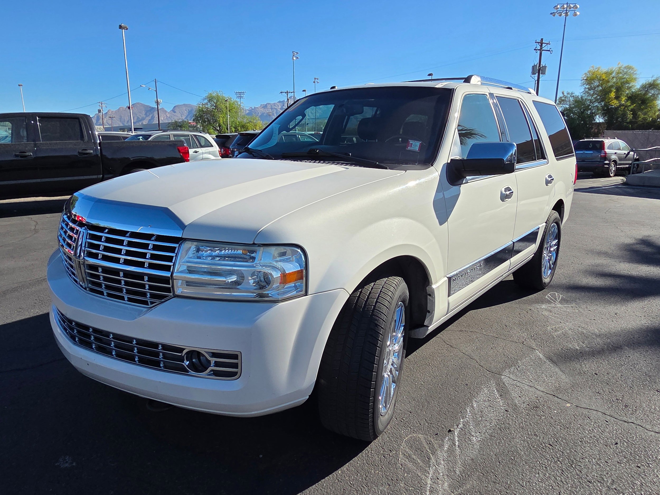 Used 2007 Lincoln Navigator 2WD image 1