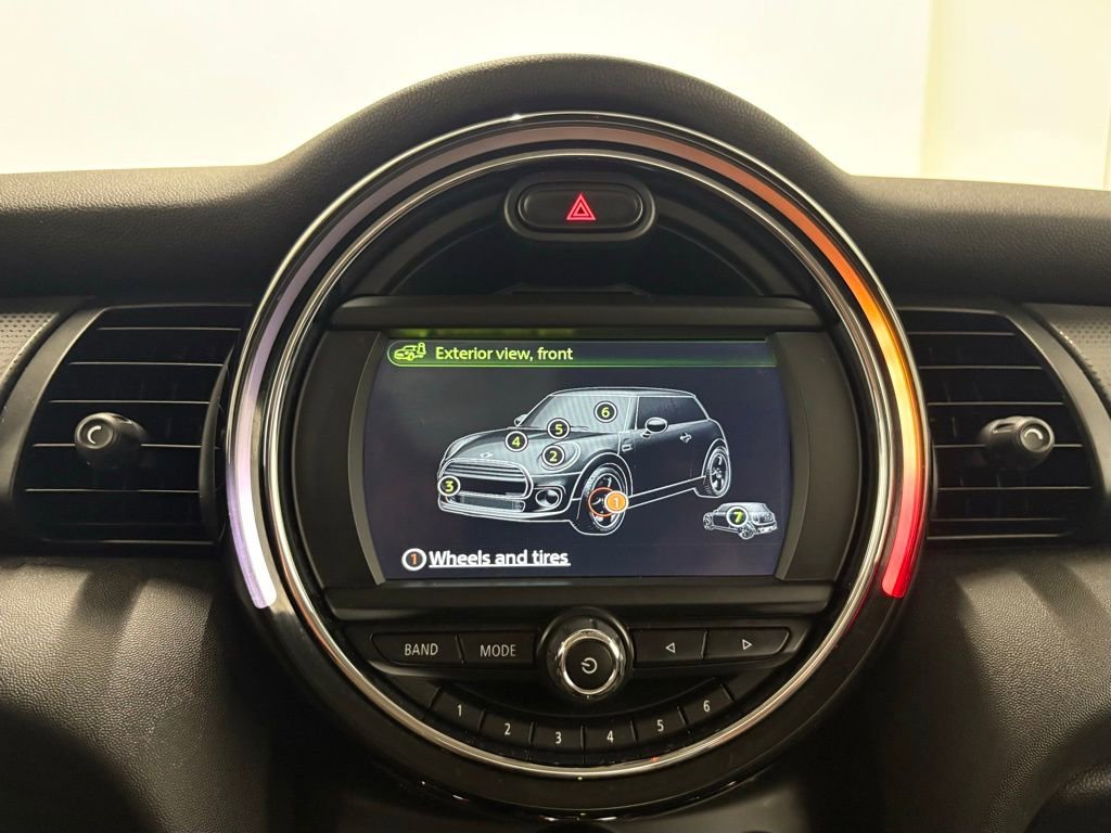 Used 2017 MINI Cooper 2-Door Hardtop image 37