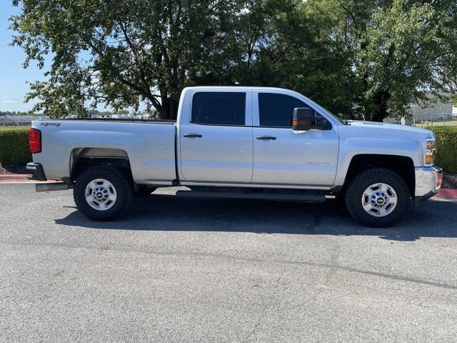 Used 2016 Chevrolet Silverado 2500 W/T w/ WT Convenience Package AWD/4WD image 2
