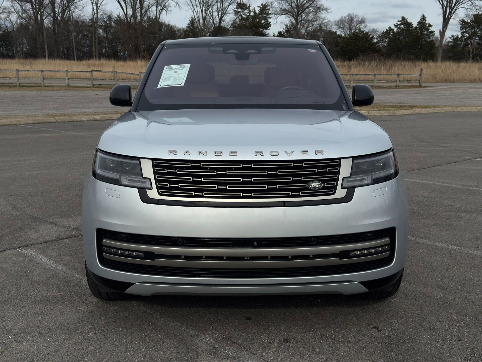 Used 2023 Land Rover Range Rover SE image 5