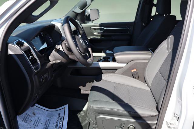 New 2026 RAM 1500 4x4 Crew Cab image 14