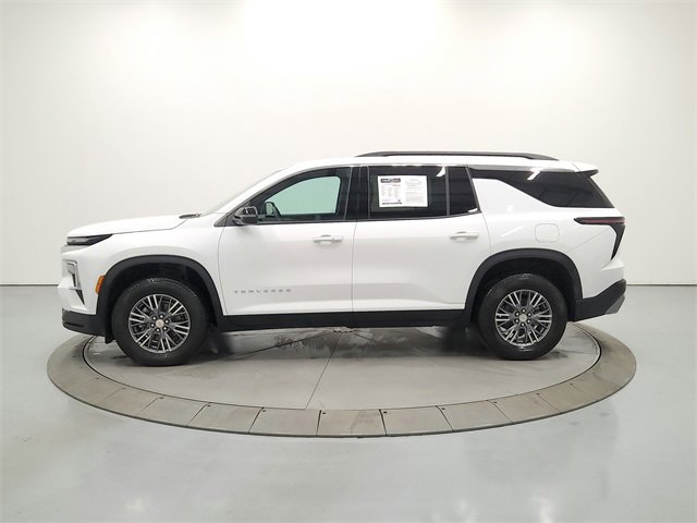 Used 2025 Chevrolet Traverse LT w/ LPO, Floor Liner Package image 4