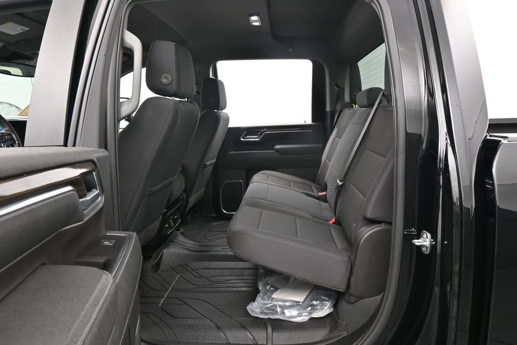 Used 2025 Chevrolet Silverado 2500 LT w/ Z71 Chrome Sport Edition AWD/4WD image 36