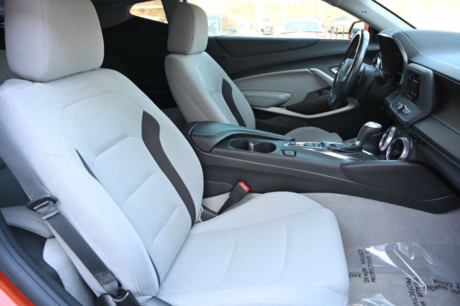 Used 2023 Chevrolet Camaro LT image 14