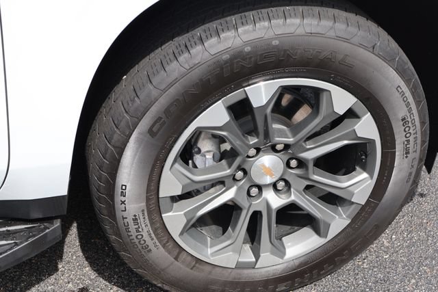 Used 2025 Chevrolet Tahoe LS AWD/4WD image 30