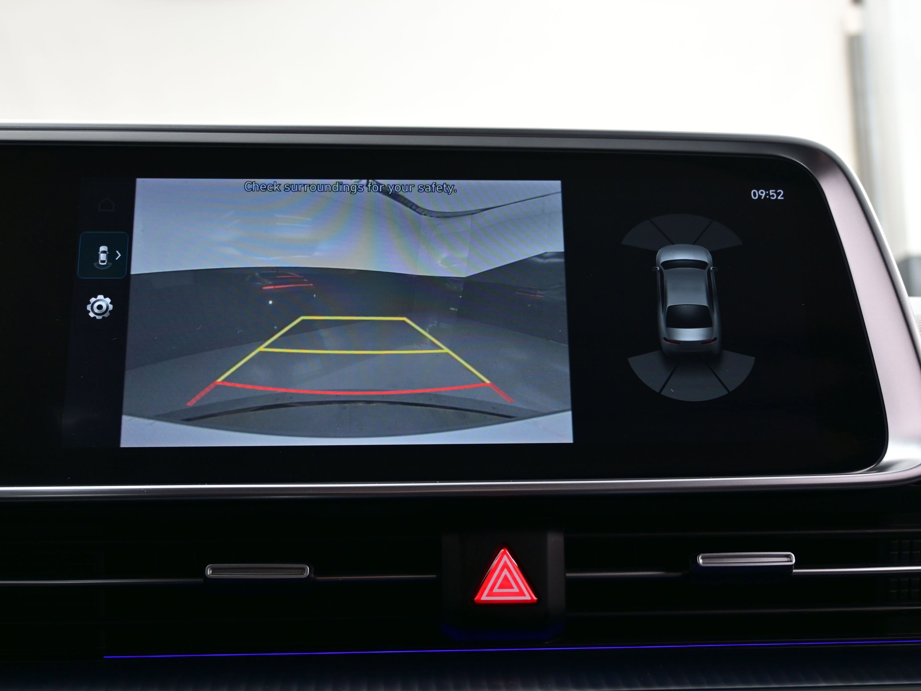 Used 2024 Hyundai Ioniq 6 SEL AWD/4WD image 17