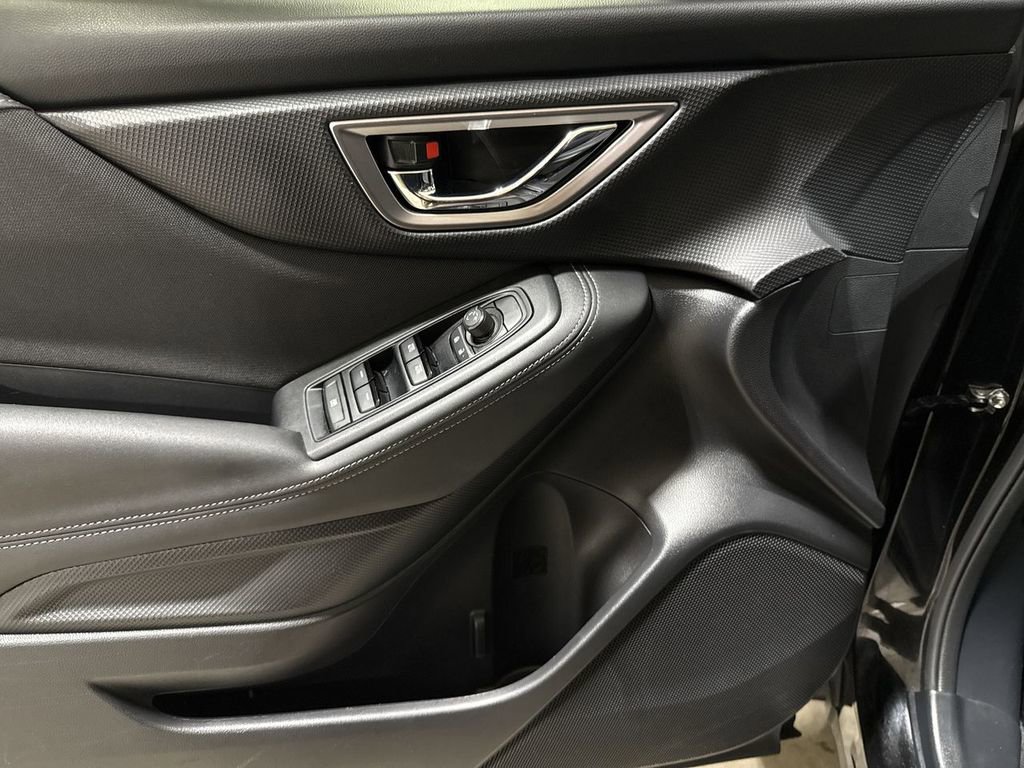 Used 2024 Subaru Forester Premium image 21