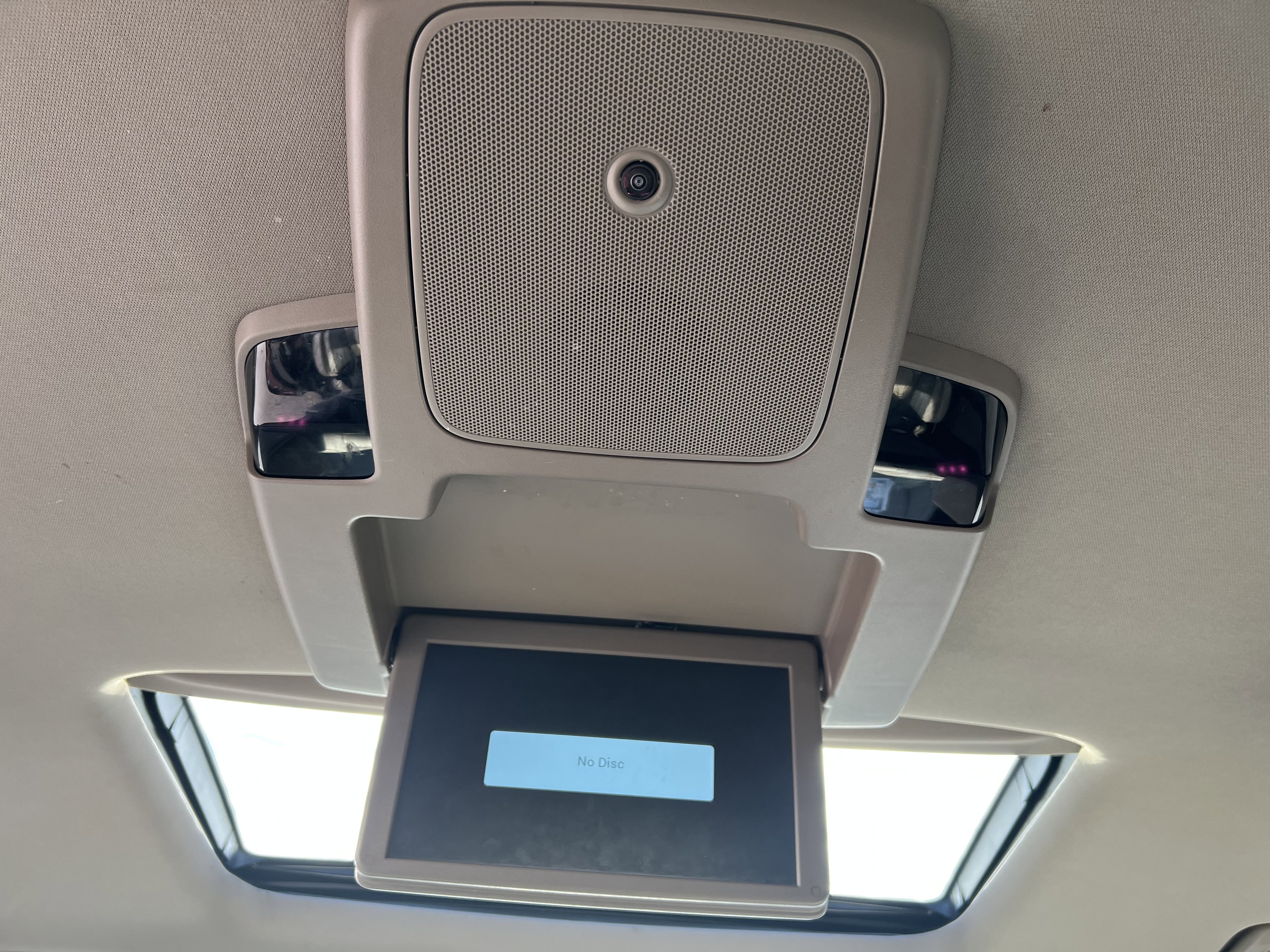 Used 2018 Honda Odyssey Elite image 15