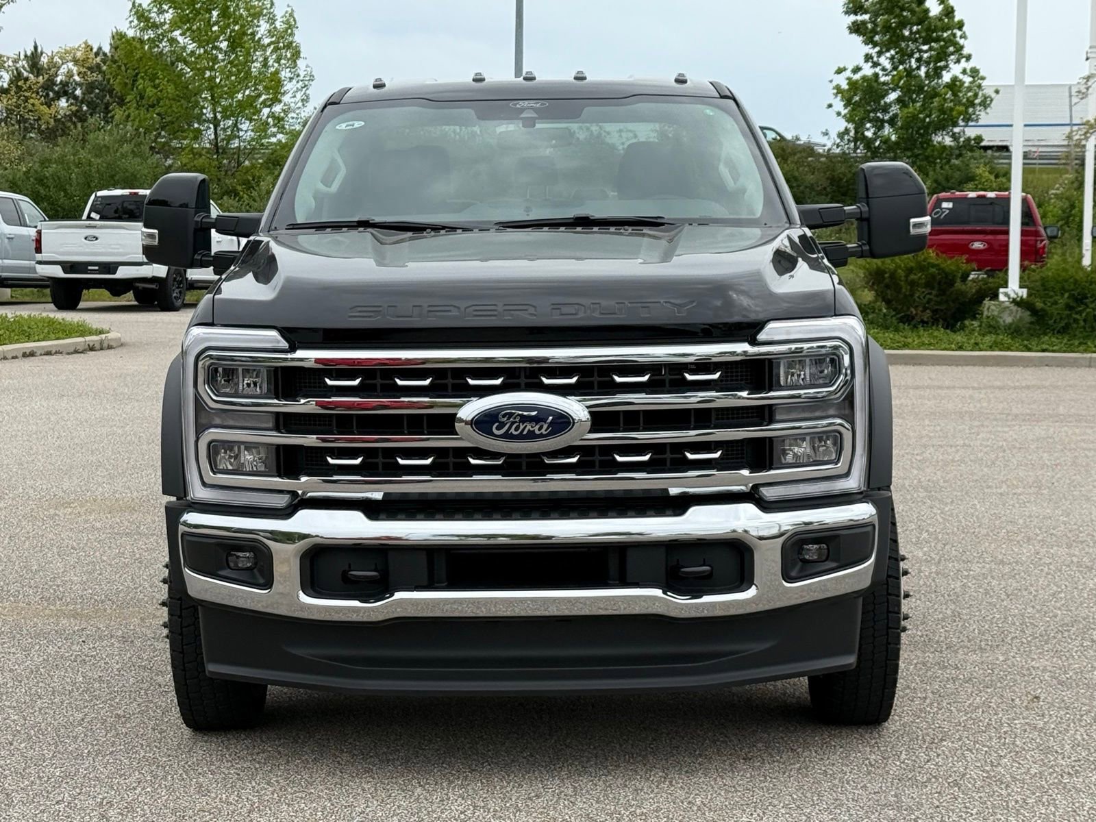 New 2026 Ford F550 4x4 Crew Cab image 10