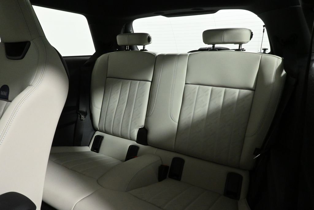 Used 2025 MINI Cooper S image 4