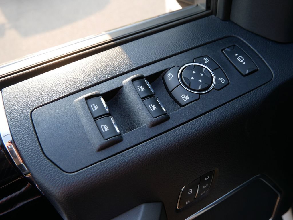 Certified 2021 Ford F350 Platinum AWD/4WD image 17