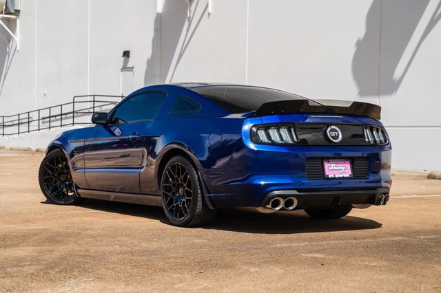 Used 2014 Ford Mustang GT Premium w/ Comfort Package RWD image 46