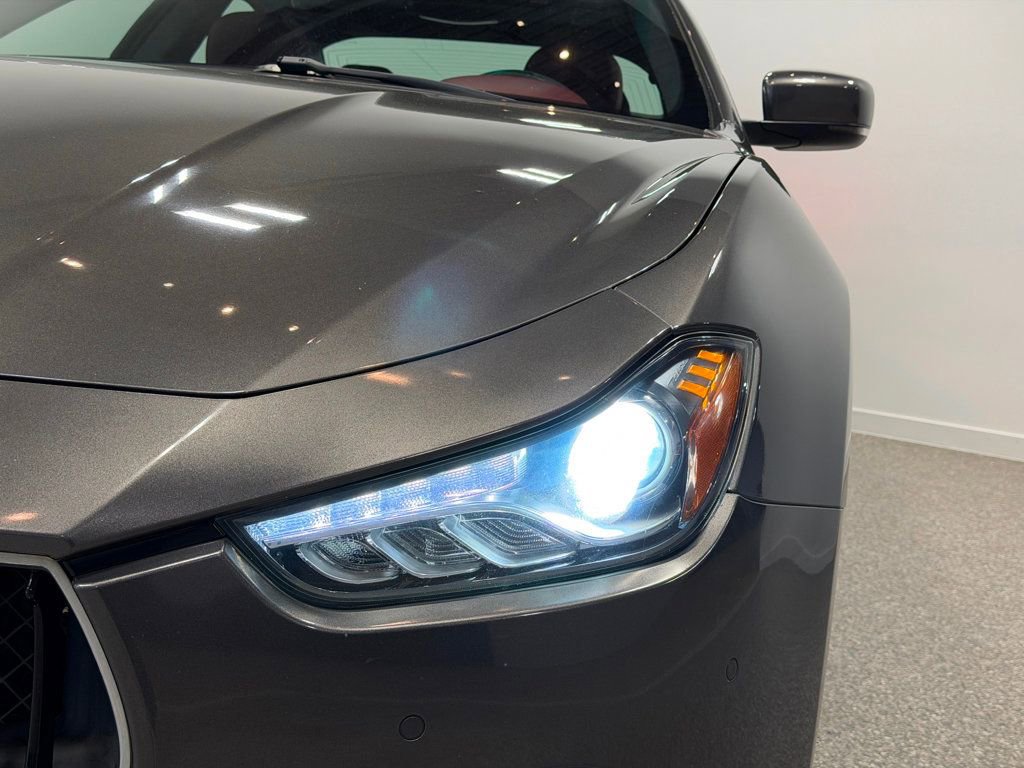 Used 2016 Maserati Ghibli S Q4 AWD/4WD image 3