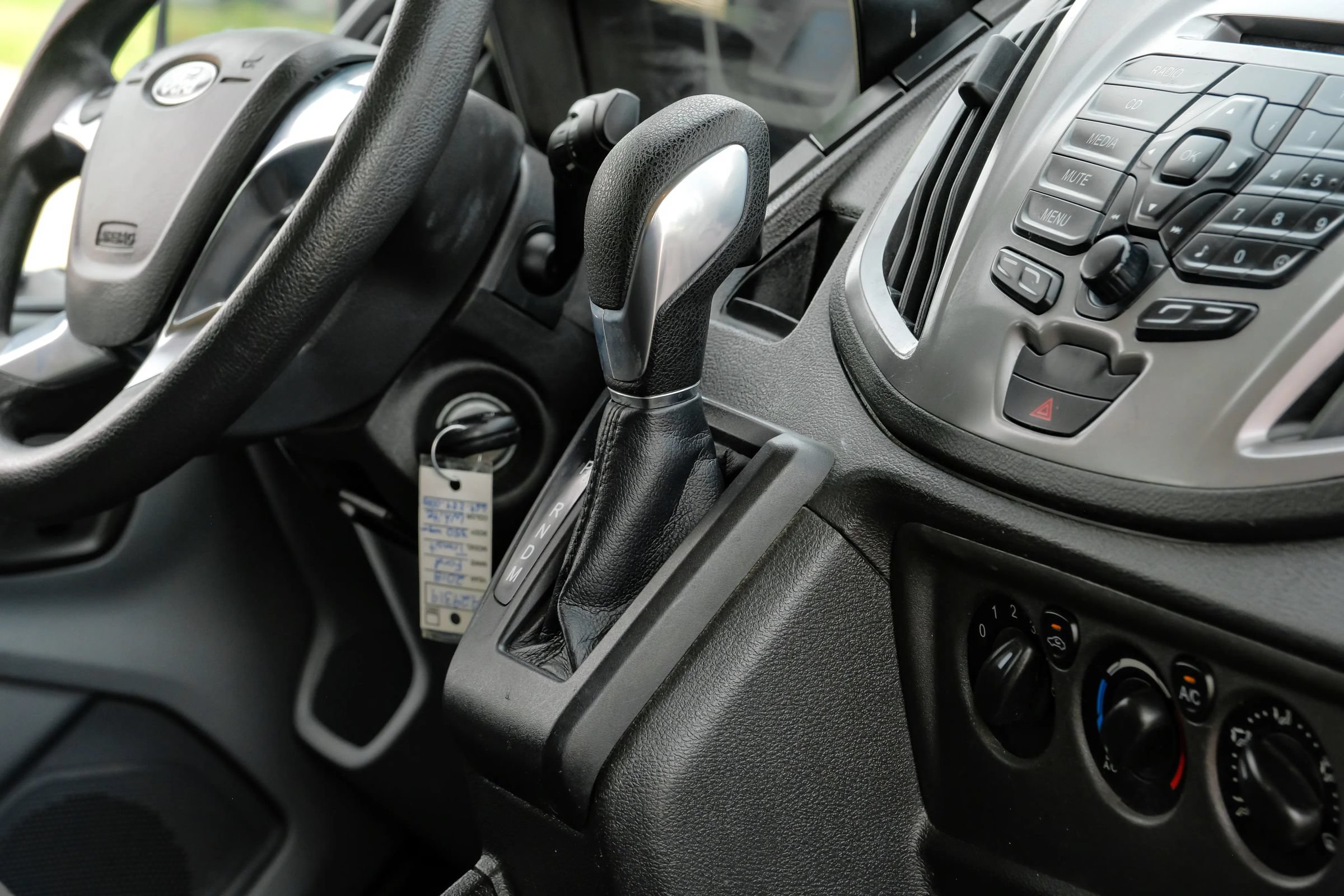Used 2018 Ford Transit 350 XLT RWD image 23