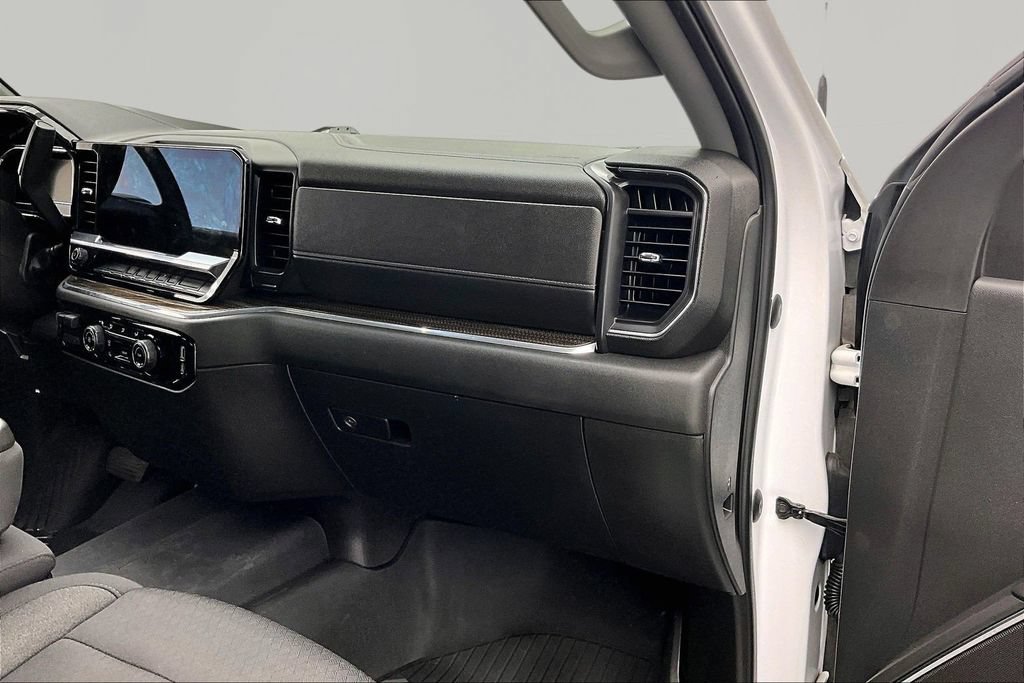 Used 2024 Chevrolet Silverado 2500 LT AWD/4WD image 17