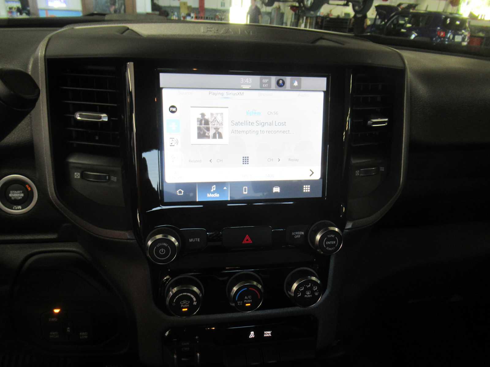 New 2026 RAM 2500 Tradesman w/ Chrome Appearance Group image 32