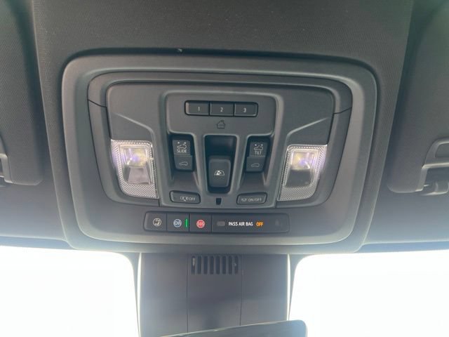 Used 2022 GMC Sierra 1500 AT4 w/ AT4 Premium Package AWD/4WD image 33