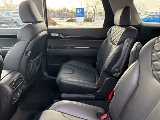 Used 2021 Hyundai Palisade Limited image 21