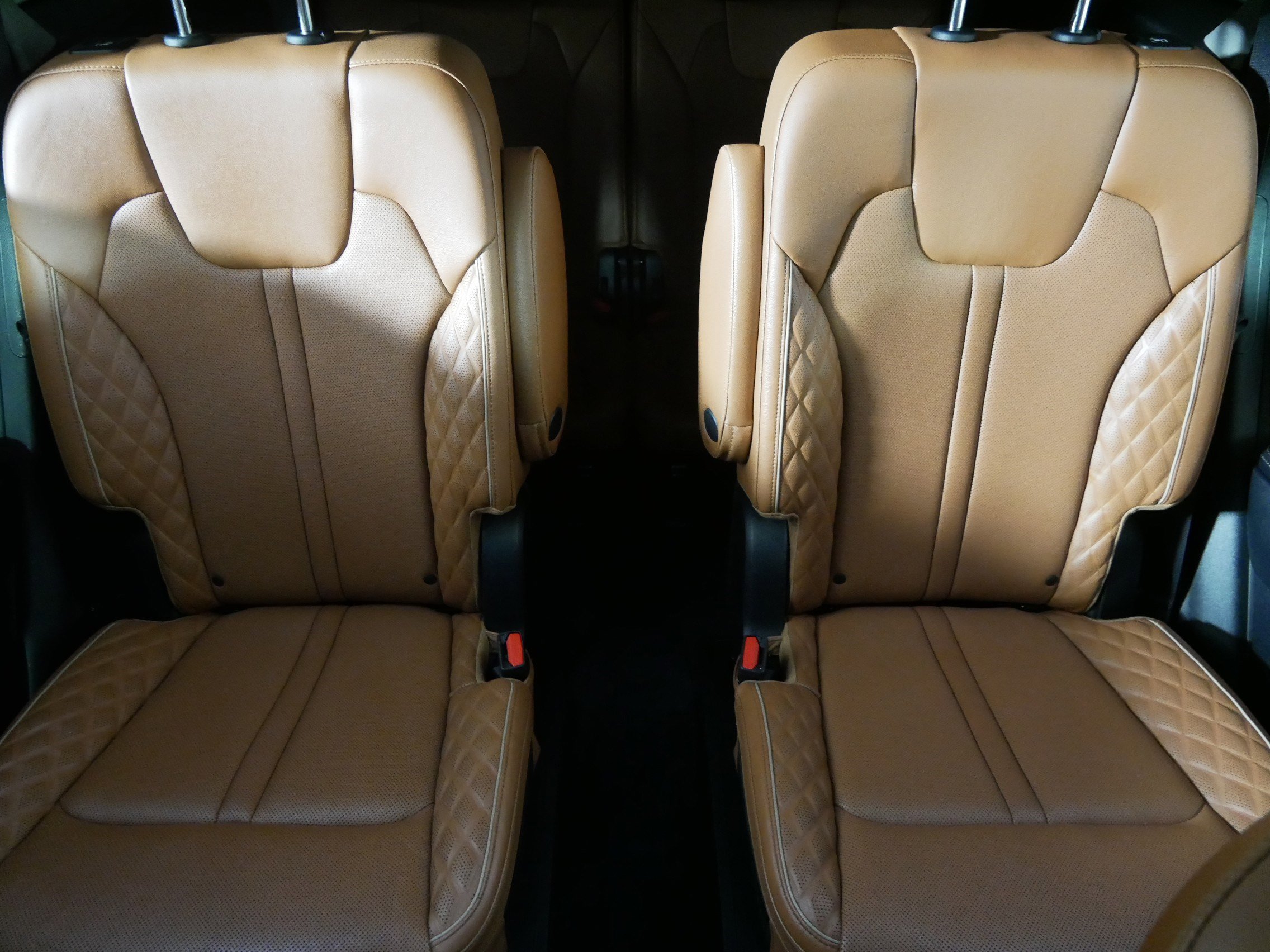 Used 2022 Kia Sorento SX Prestige w/ Rust Color Package image 13