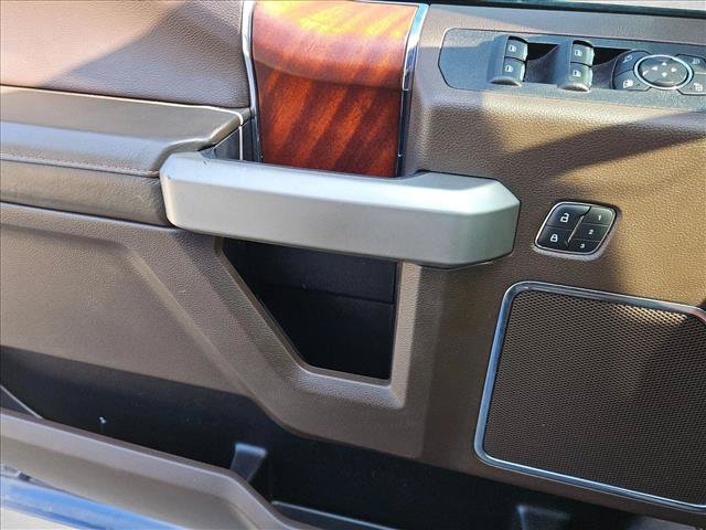 Used 2019 Ford F150 King Ranch RWD image 3