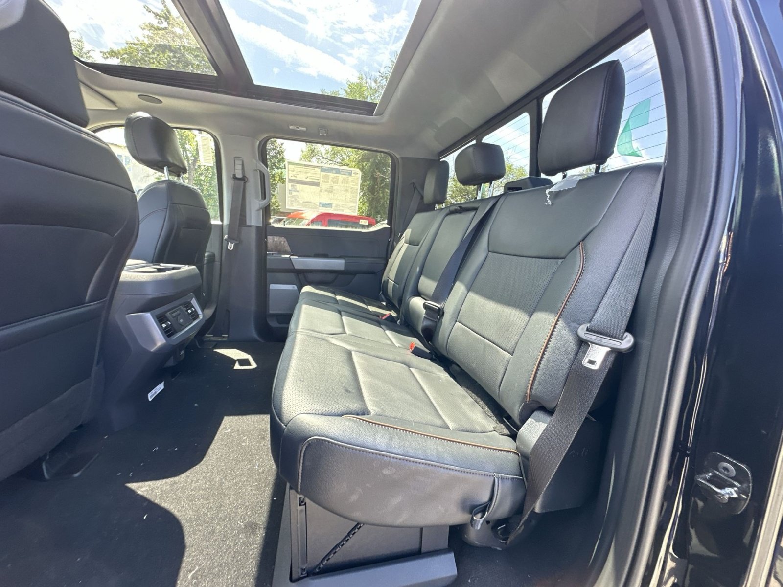 New 2026 Ford F250 Lariat w/ Tremor Off-Road Package AWD/4WD image 33