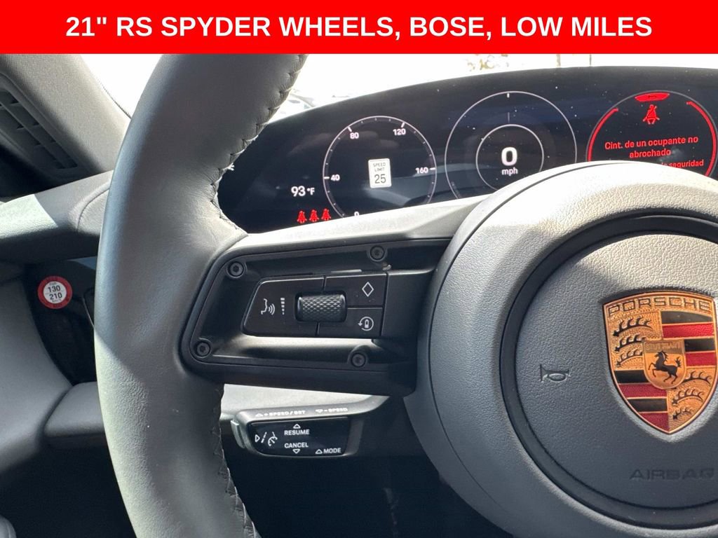 Used 2023 Porsche Taycan image 19