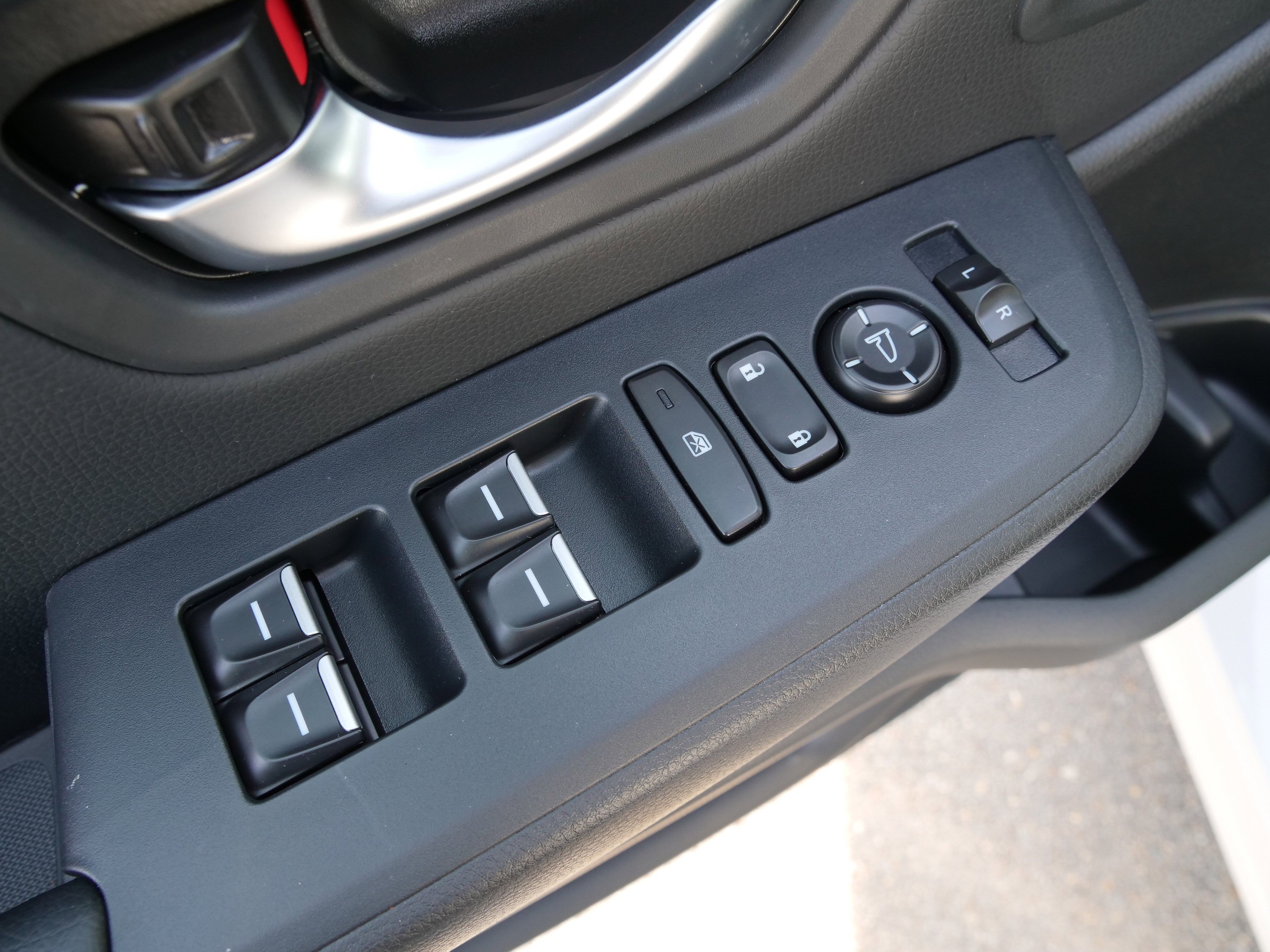 New 2025 Honda Pilot Touring image 19