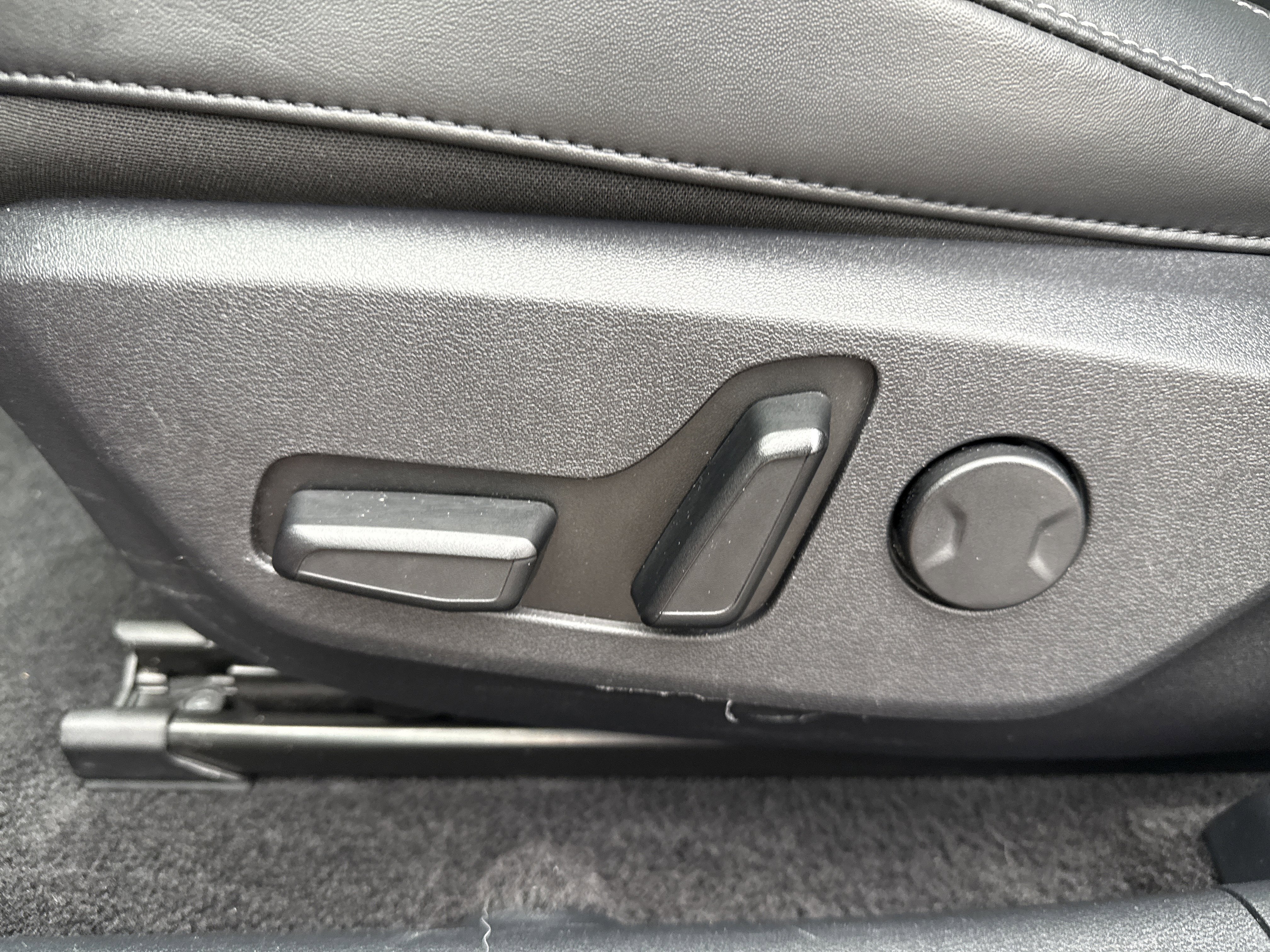 Used 2023 Kia EV6 Wind image 26