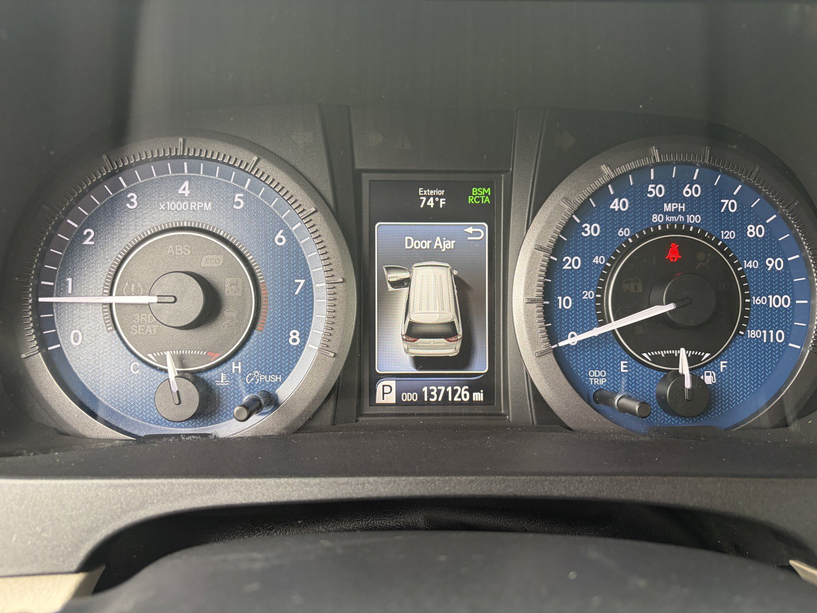 Used 2020 Toyota Sienna XLE w/ XLE Navigation Package AWD/4WD image 15