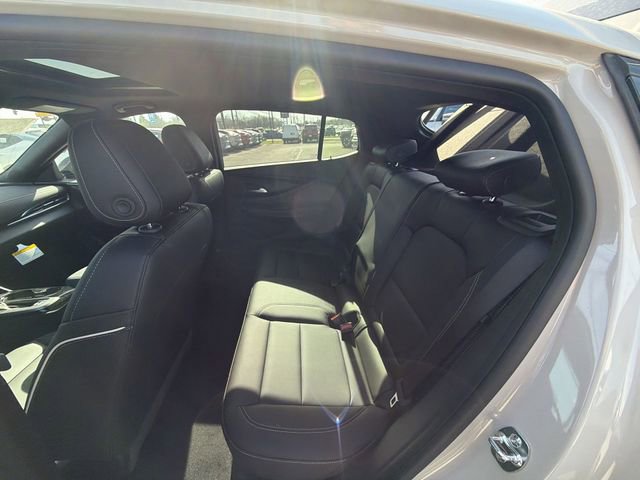 New 2026 Buick Envista Sport Touring w/ Studio Series image 19