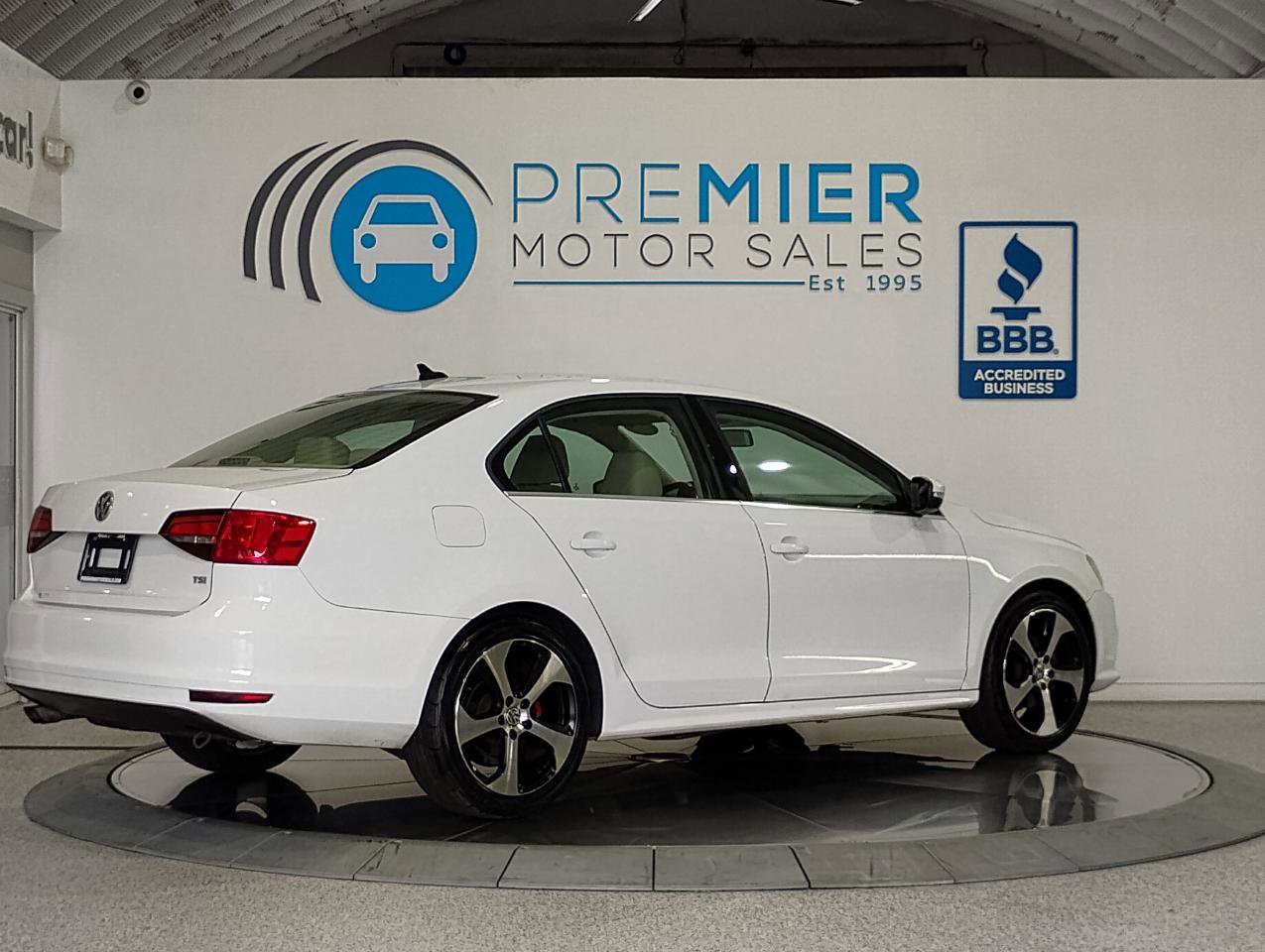 Used 2016 Volkswagen Jetta SE FWD image 39