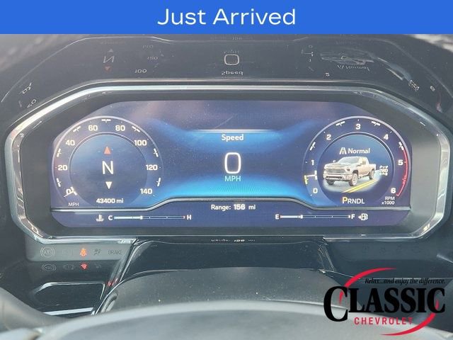 Used 2024 Chevrolet Silverado 2500 ZR2 w/ Technology Package image 13