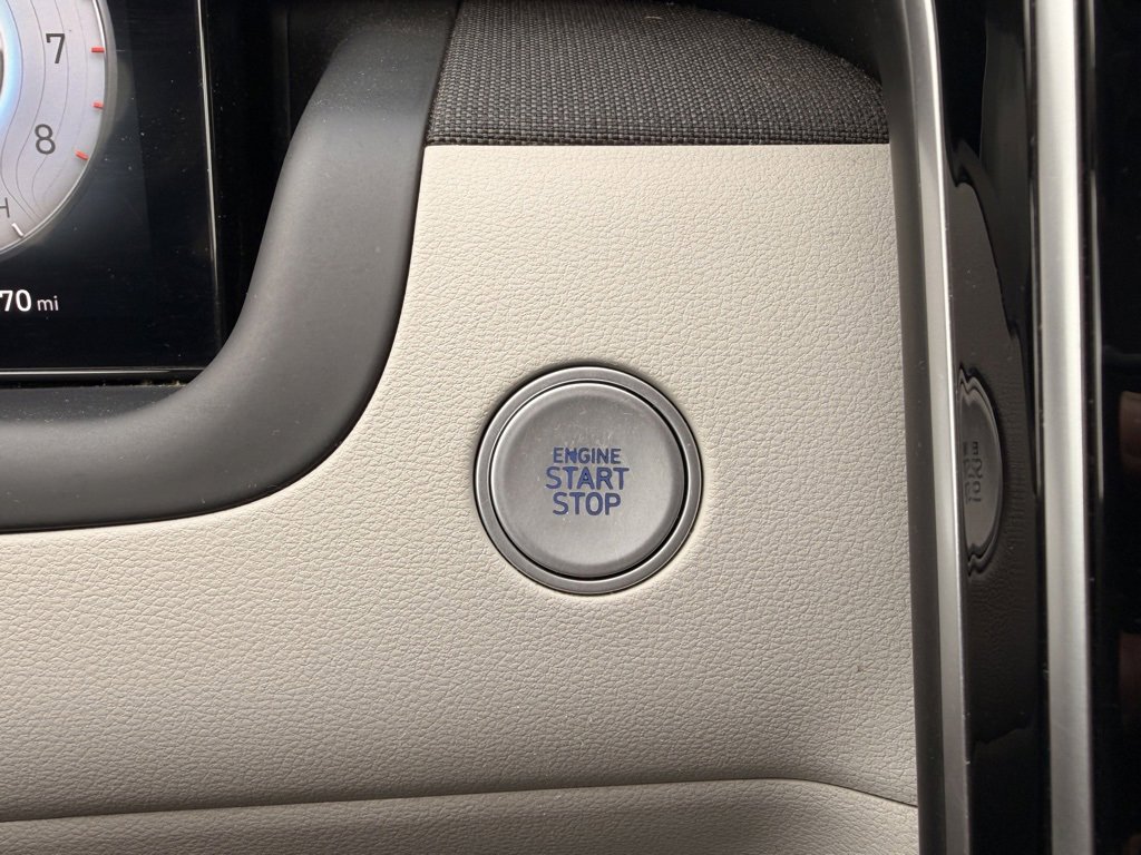 Used 2023 Hyundai Tucson Limited image 12