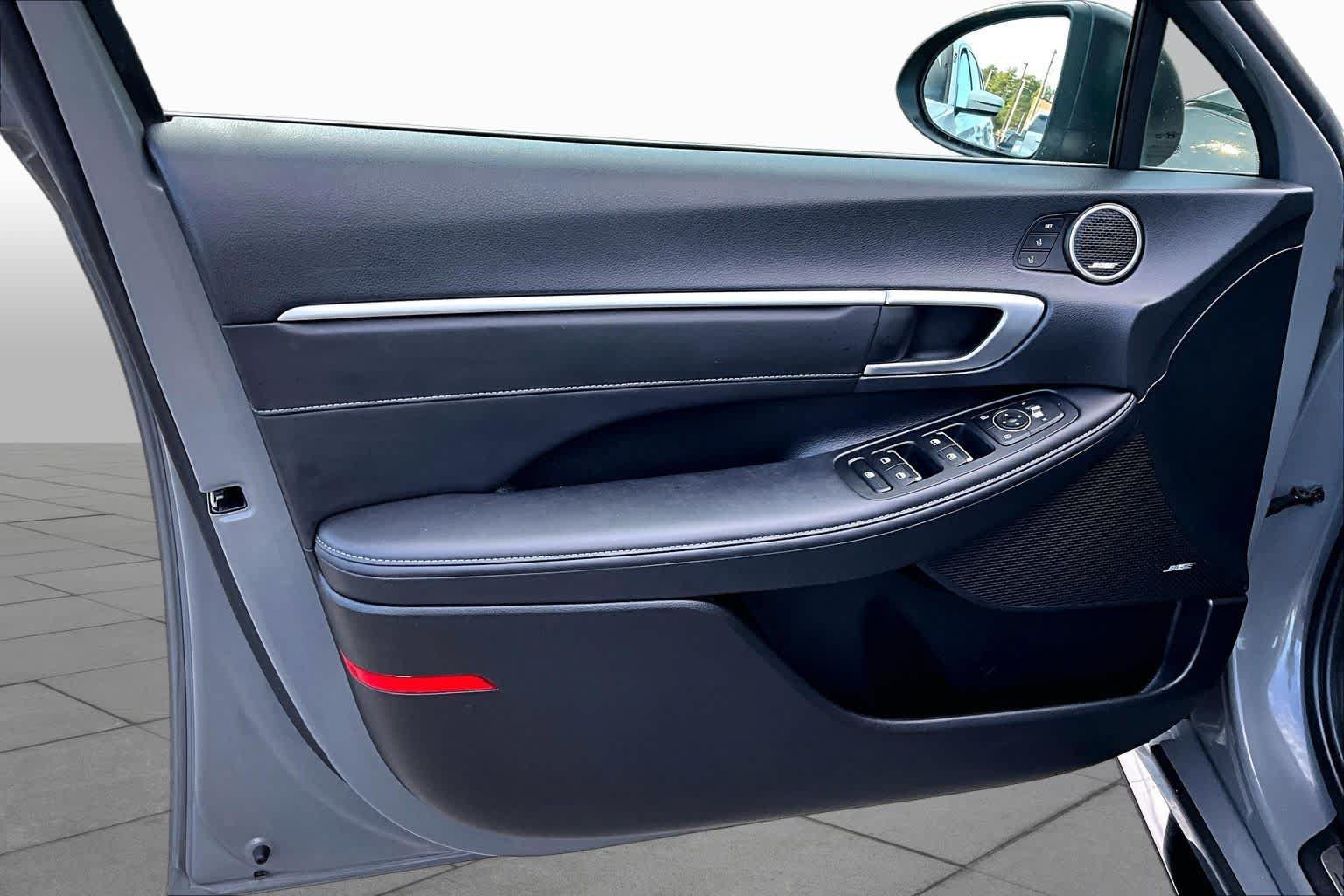 Used 2021 Hyundai Sonata Limited FWD image 20