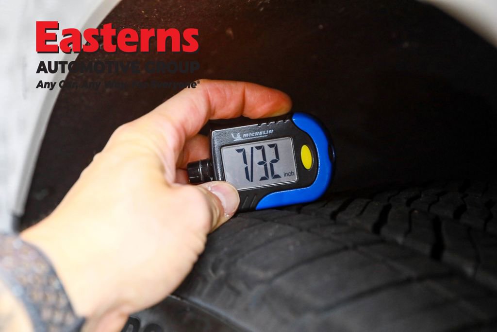 Used 2024 Cadillac Escalade Sport Platinum w/ LPO, ONYX Package image 31