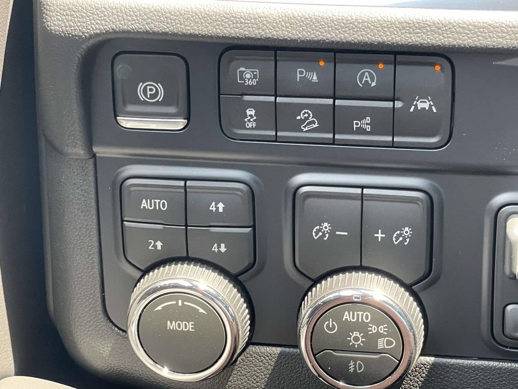 New 2026 Chevrolet Tahoe RST w/ Comfort Package AWD/4WD image 26