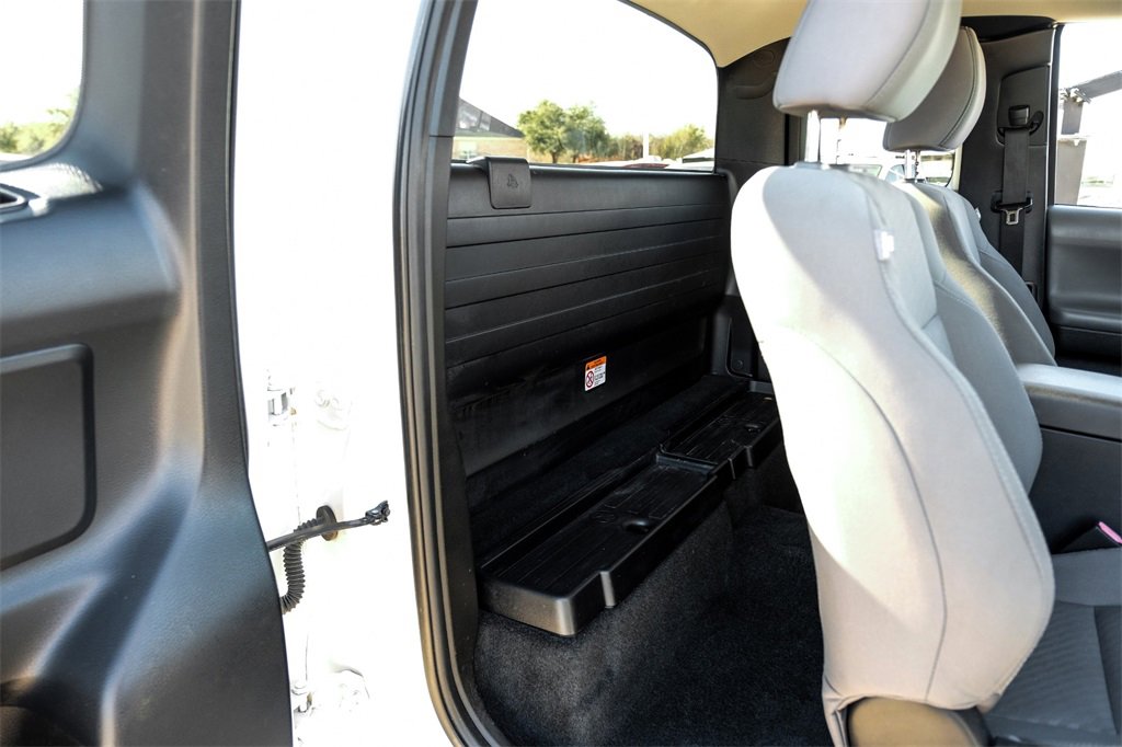 Used 2021 Toyota Tacoma SR image 33